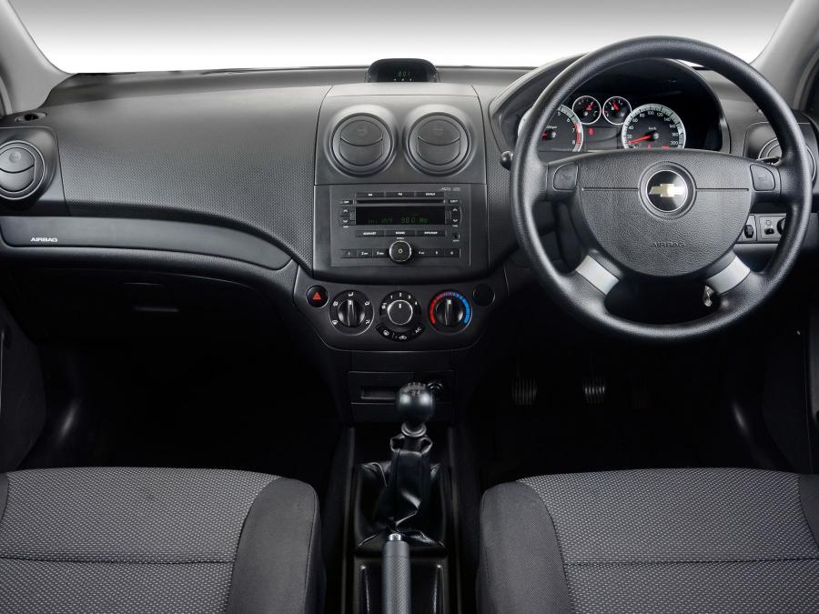  Chevrolet Aveo Sedan 2006 года  (ZA) (фото 5 из 10)